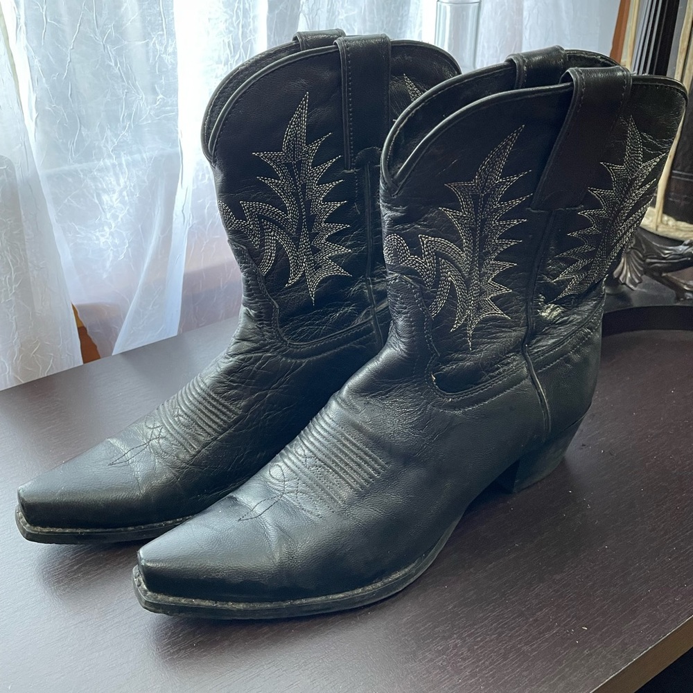 SOLD Tony Lama Vaquero Western Bootie